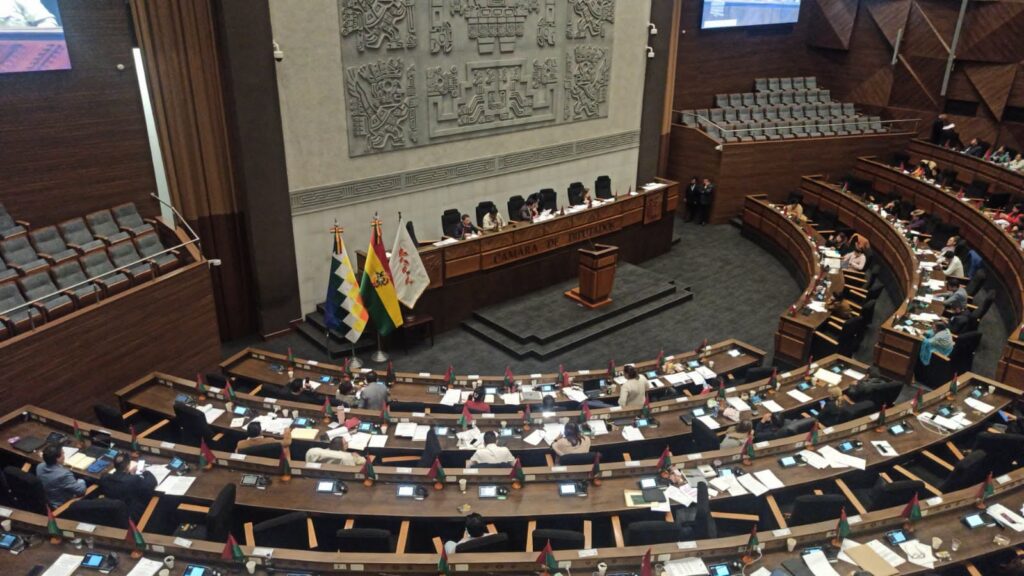 Aprobación de ampliación de Mi Teleférico avanza en Diputados