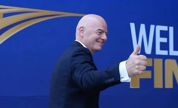 La FIFA defiende su proyecto y asegura que no se vende el fútbol