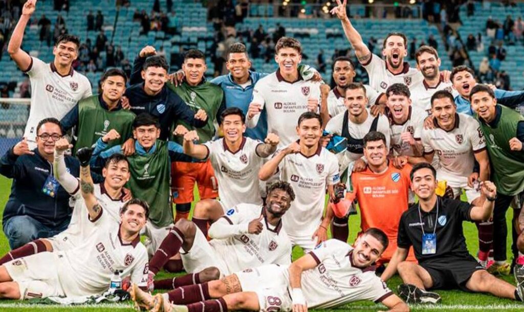 Bolívar celebra un significativo premio tras avanzar en la Copa Sudamericana