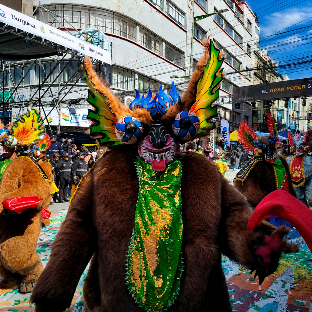 La Diablada da inicio a la celebración del Gran Poder 2026