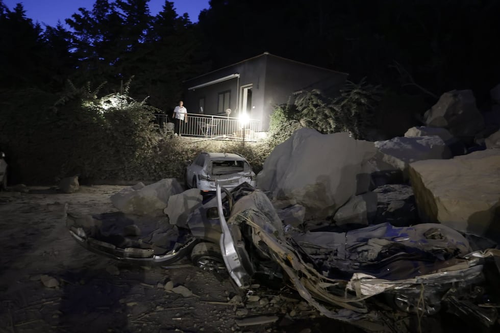 Terremoto de 4,7 grados altera la calma en Campi Flegrei, Italia