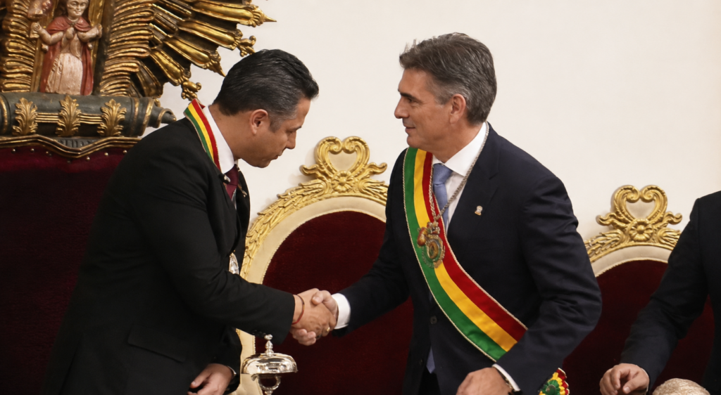 Encuentro entre Paz y Lara en el Aniversario de la Independencia