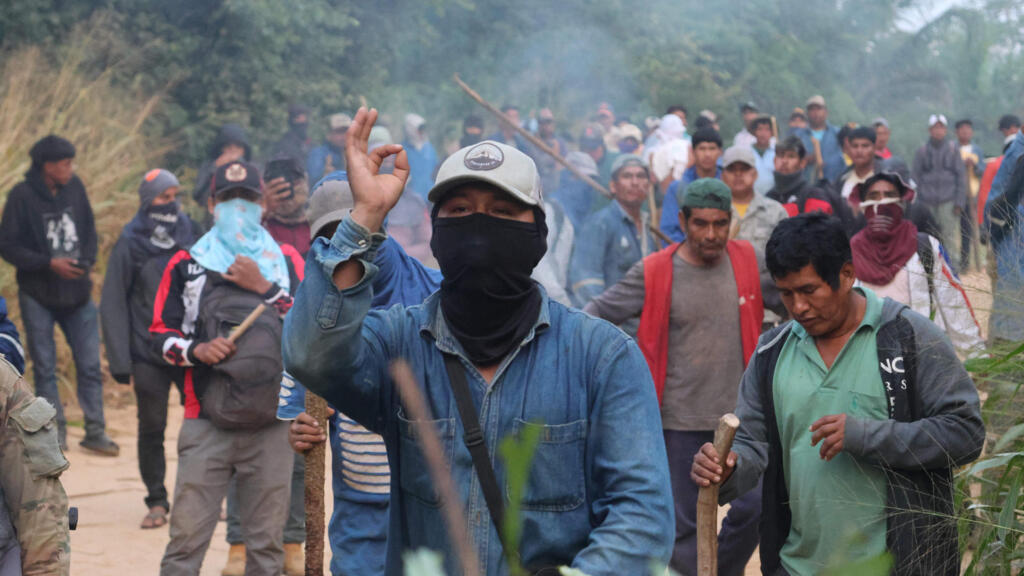 Posible extensión del estado de excepción por bloqueos en Bolivia