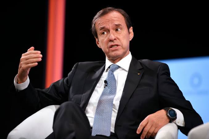 Tuto Quiroga propone reformar hasta 170 artículos de la Constitución para enfrentar crisis