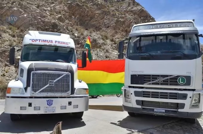Transportistas reclaman al Gobierno por parálisis en el suministro de diésel desde Argentina