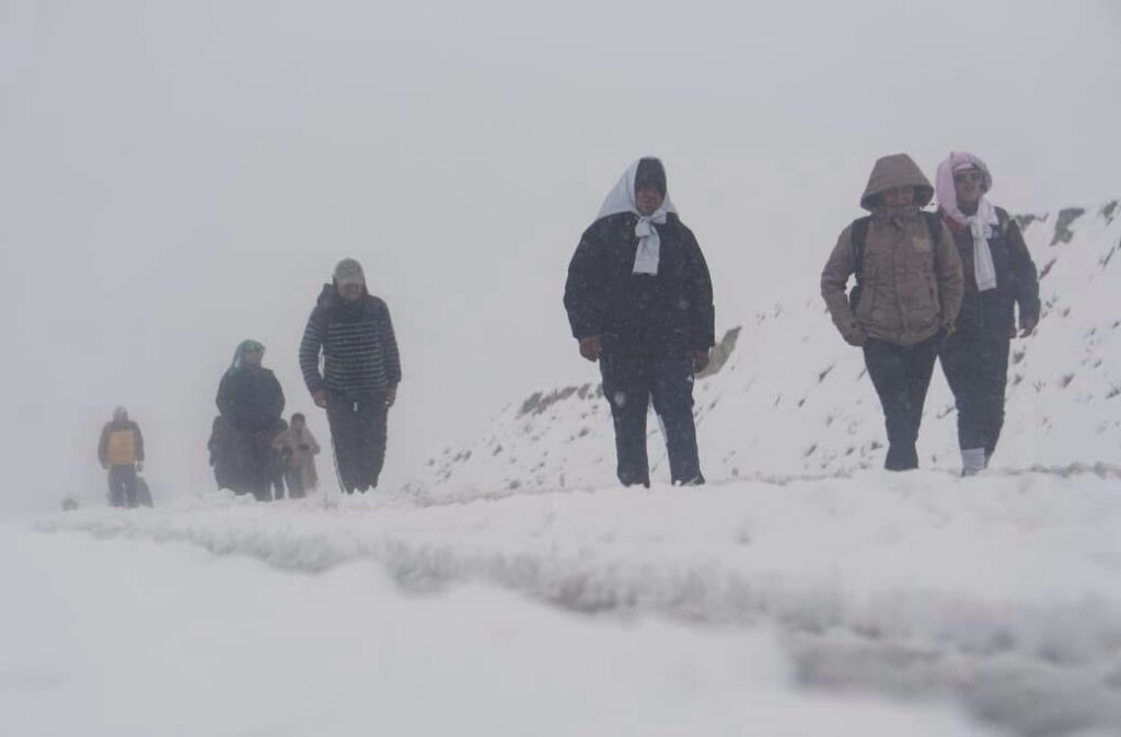 Más de 121.000 familias en Bolivia se ven afectadas por nevadas y lluvias