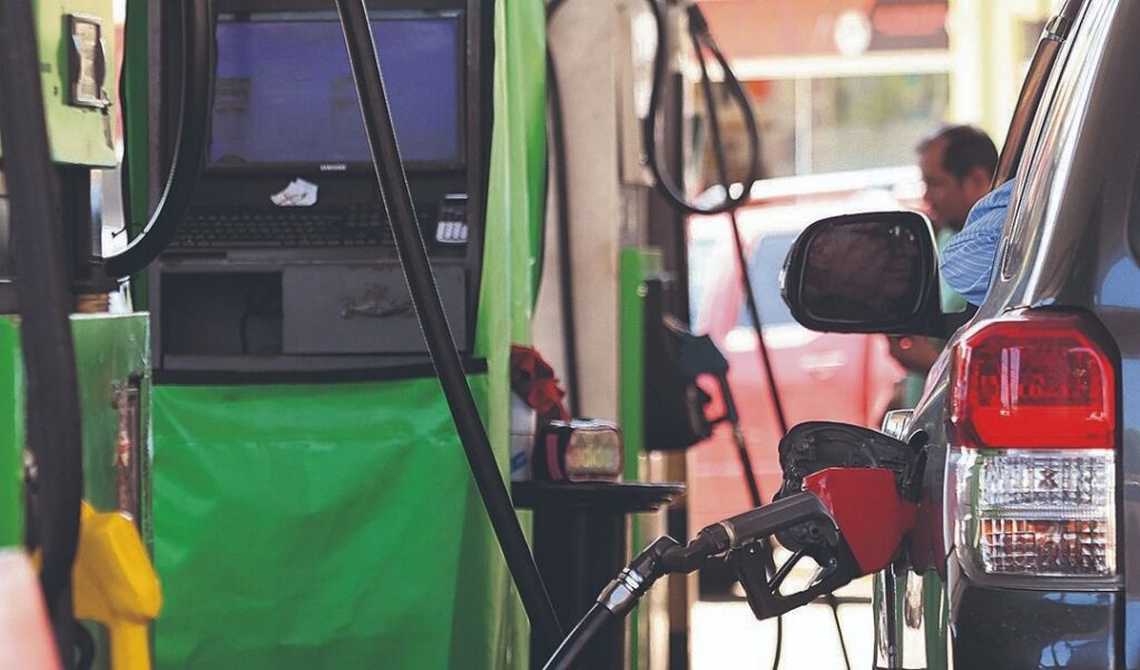 Crisis de combustible afecta la producción agrícola y el transporte en Bolivia