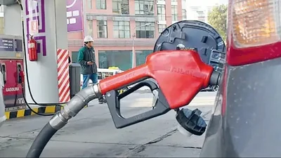 Desabastecimiento de combustible en Trinidad genera descontento entre conductores