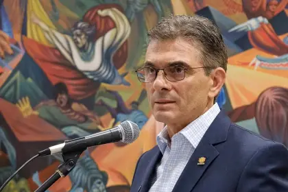 Reestructuración en el Gobierno: 12 ministerios tras ajustes de Paz