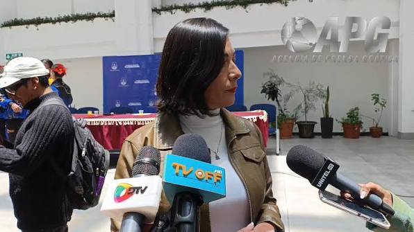 Lara critica tensiones internas y el rol de la jefa de gabinete en el gobierno de Paz
