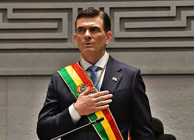 Desaprobación a la gestión de Rodrigo Paz alcanza el 55% según Ciesmori