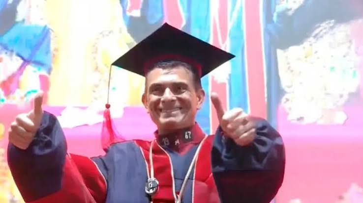 El Presidente Rodrigo Paz y su Título Universitario: Un Tema Pendiente
