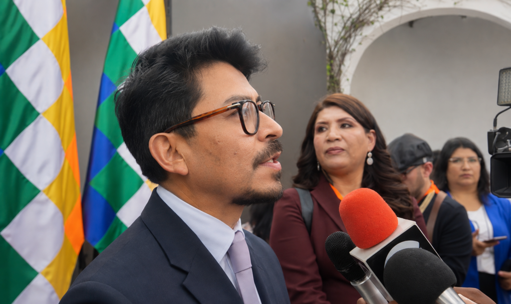 Prioridad gubernamental: captura de Evo Morales