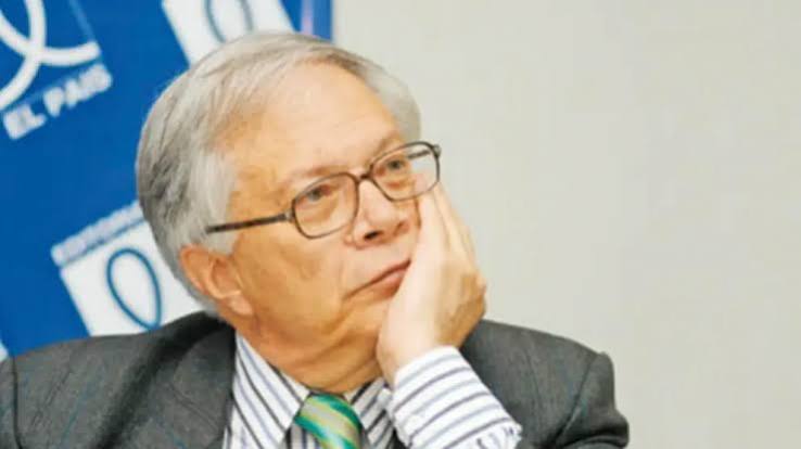 Críticas al gobierno actual por su ineficiencia y corrupción