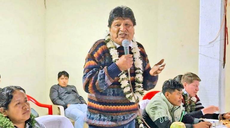 Evo Morales interpela a Espinoza por la compra de un vehículo Audi de lujo