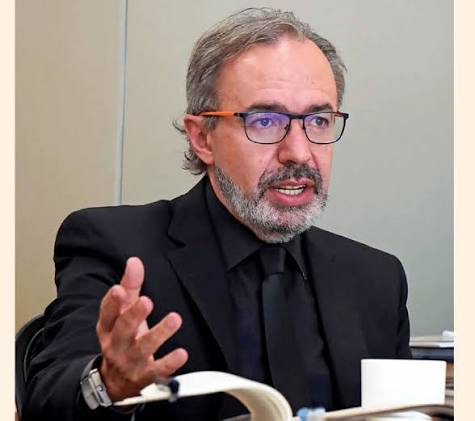 Analista señala que falta de dólares afecta el abastecimiento de combustibles