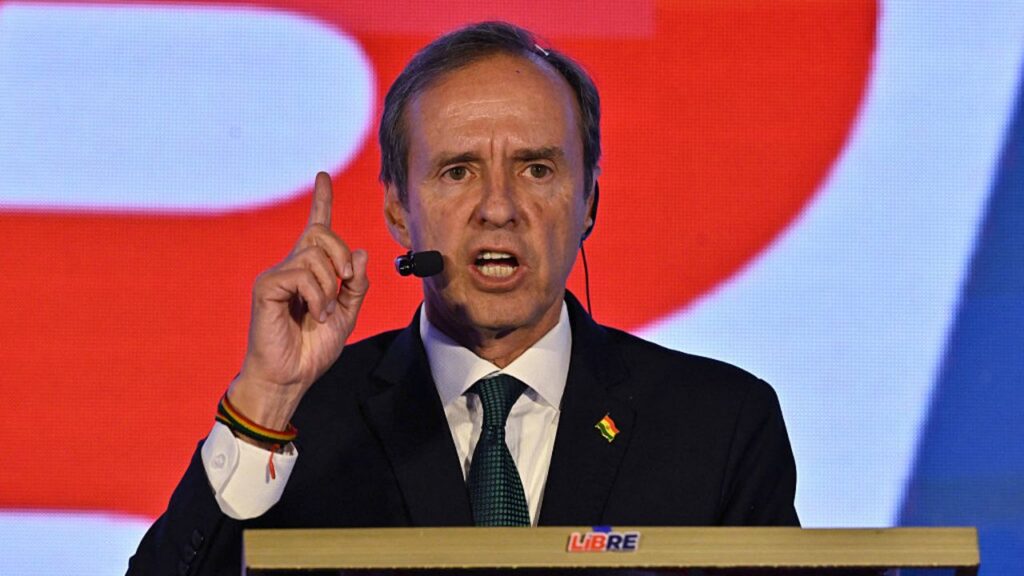 Tuto Quiroga propone reforma a la Constitución tras crisis energética