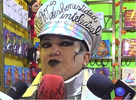 María Galindo critica al Gobierno por la falta de gasolina