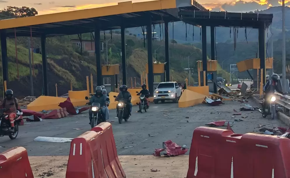 Atentado con explosivos en nuevo peaje de la Panamericana en Cauca