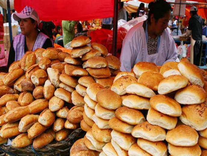 Aumento en el precio del pan es evaluado por panificadores bolivianos