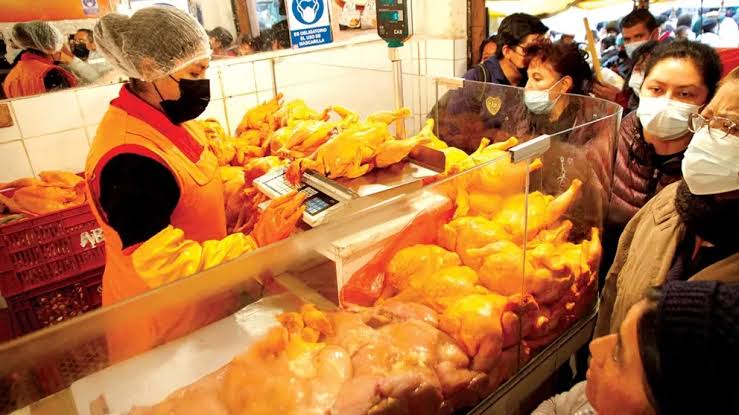 El precio del pollo en La Paz alcanza los Bs. 29.50