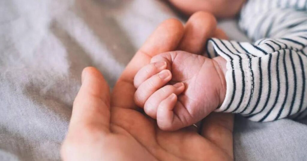 Reconocen paternidad post mortem para garantizar derechos de un menor