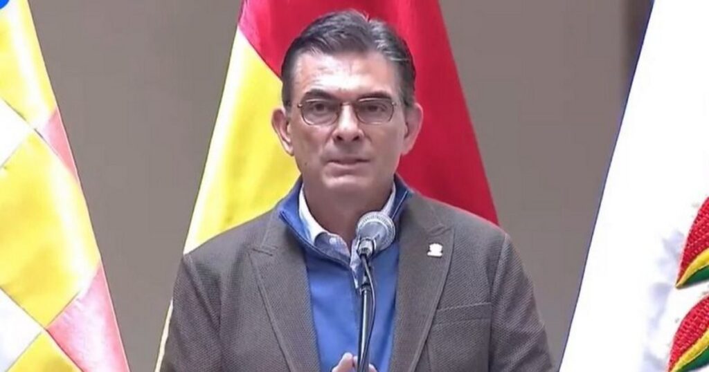 Paz reafirma su compromiso con la implementación del 50/50 en reunión con alcaldes