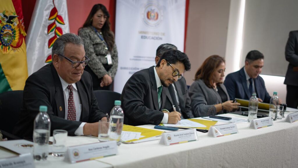 Convenios entre universidades privadas y el Gobierno para avanzar en digitalización