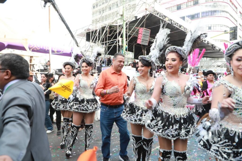 El Gran Poder: La Fiesta Mayor de los Andes según el Gobernador Revilla