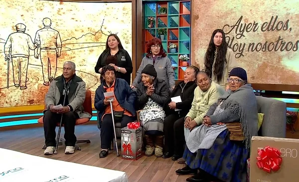 Red Uno celebra a más de 100 abuelitos de Casa Amandita