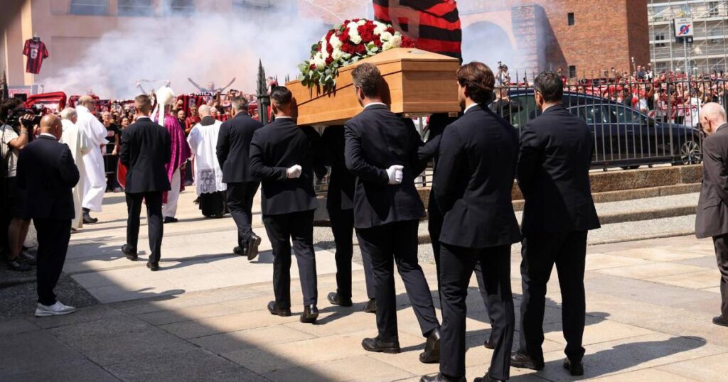 Emotivo adiós a Franco Baresi en Milán