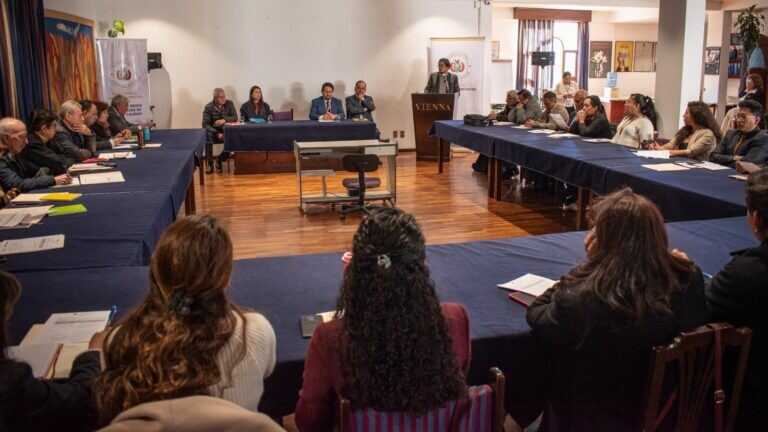 Ministerio de Salud trabaja en nueva normativa de atención gineco-obstétrica