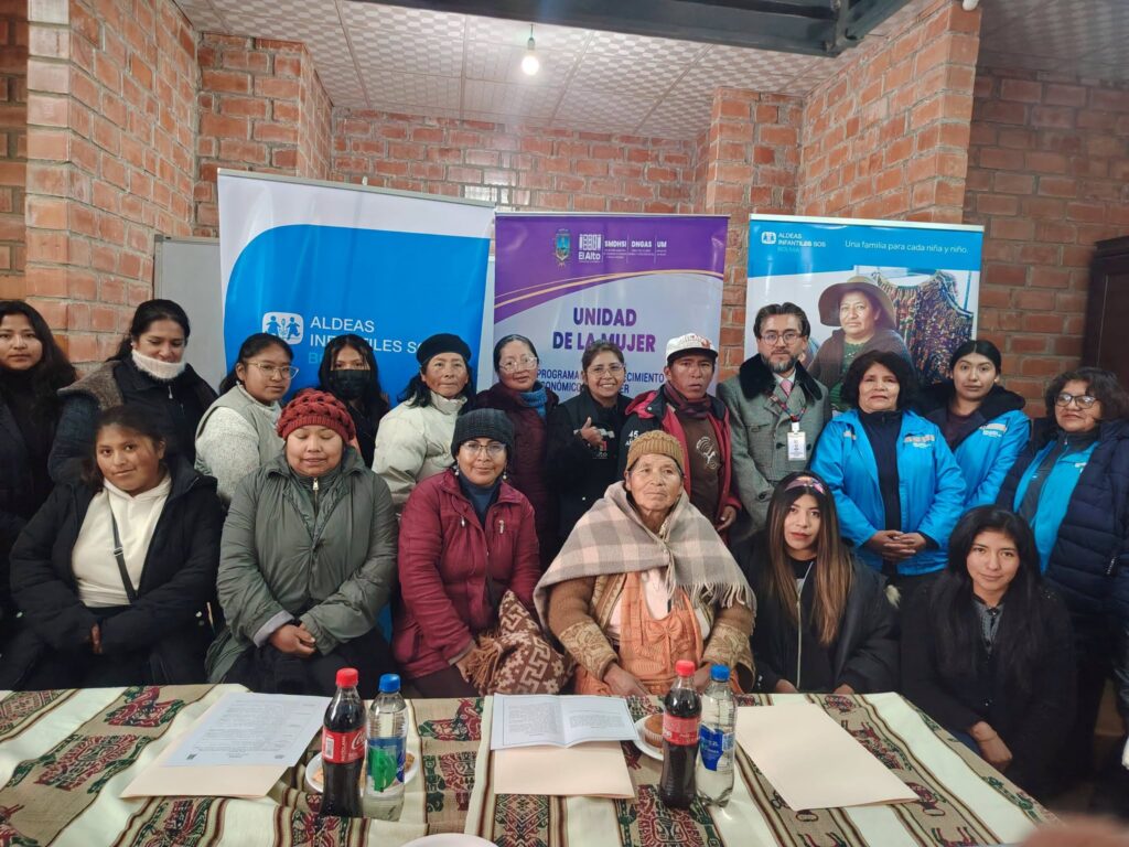 El Alto inicia nueva fase de capacitación técnica y prevención de la violencia