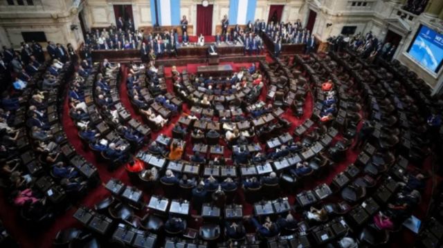 Congreso argentino impide debate sobre deudas y discapacidad
