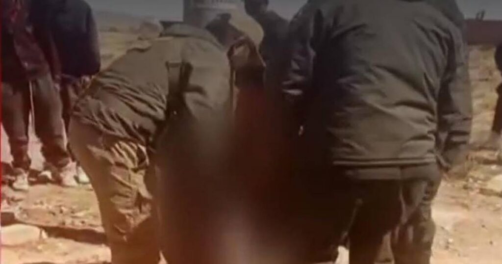 Casi linchan a un hombre en El Alto tras ser acusado de raptar a una niña