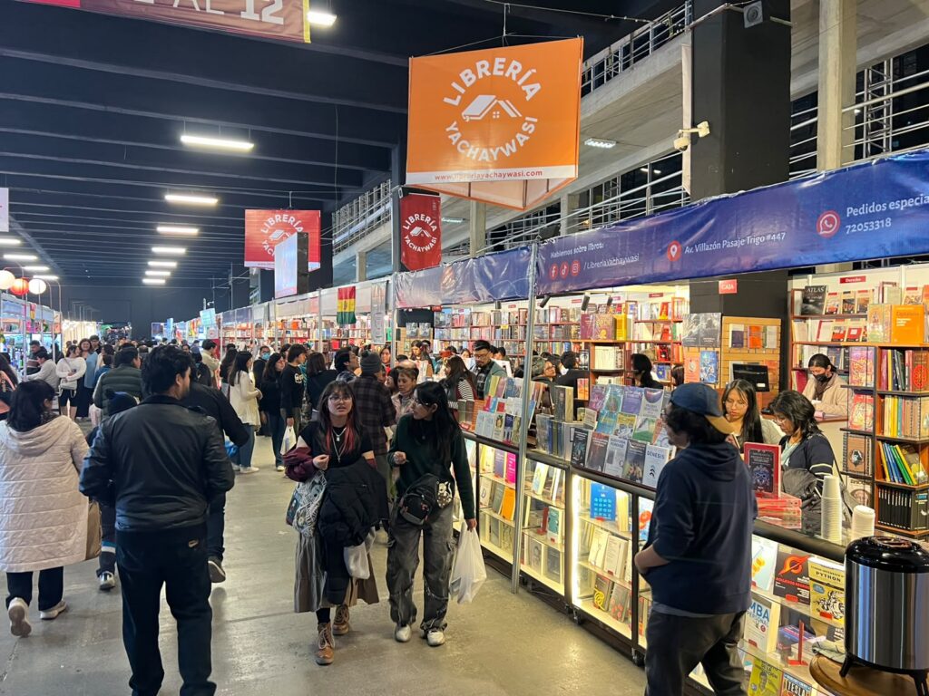 Éxito rotundo en la Feria Internacional del Libro de La Paz con más de 118 mil asistentes