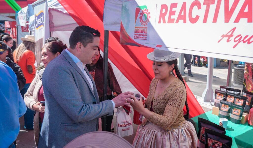 Feria 'Reactiva La Paz – Aguante Collita' promueve la colaboración entre el Estado y el sector privado