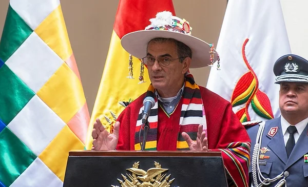 Paz enfatiza la importancia del diálogo en la pacificación de los ayllus y traza un plan de desarrollo hasta 2030