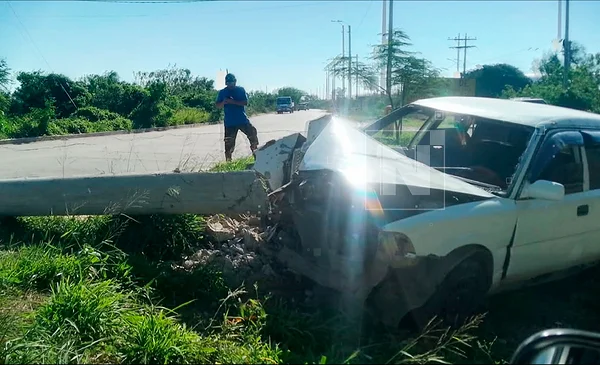 Accidente en la ‘Curva de la Muerte’ deja tres heridos en Los Lotes