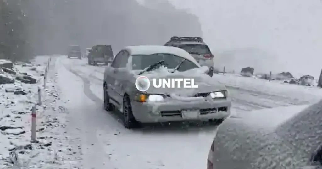 Nevadas y frío intenso amenazan a La Paz desde la medianoche del lunes
