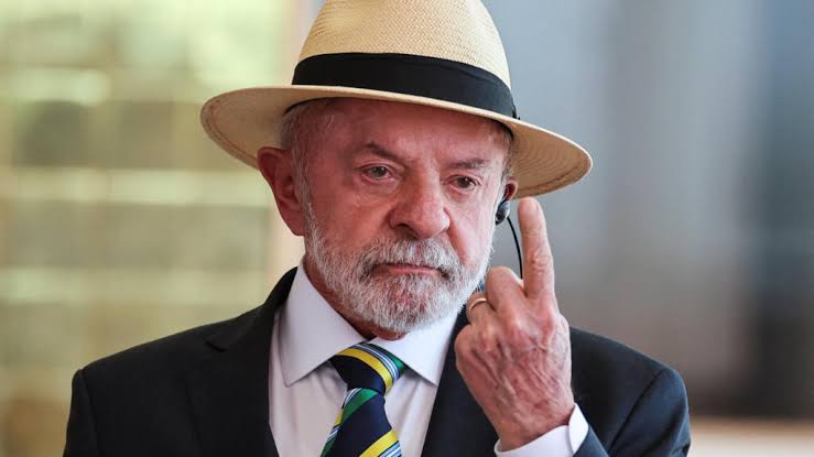 Lula critica el celibato católico y resalta el rol de las mujeres en iglesias evangélicas