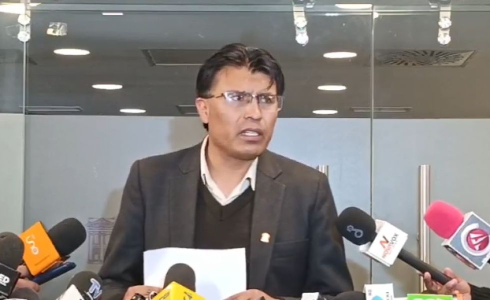 Niltón Condori aboga por la unidad entre Evo Morales y Edmand Lara