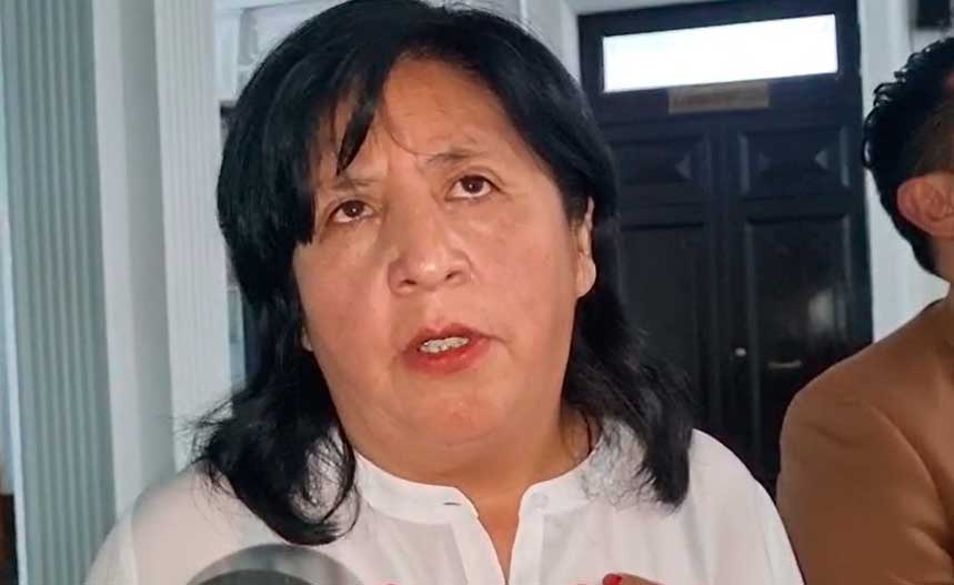 Claudia Bilbao critica a Edmand Lara por posible alianza con Evo Morales