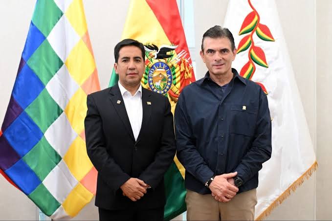 Cambios en el gabinete por la participación del presidente Paz en la ONU