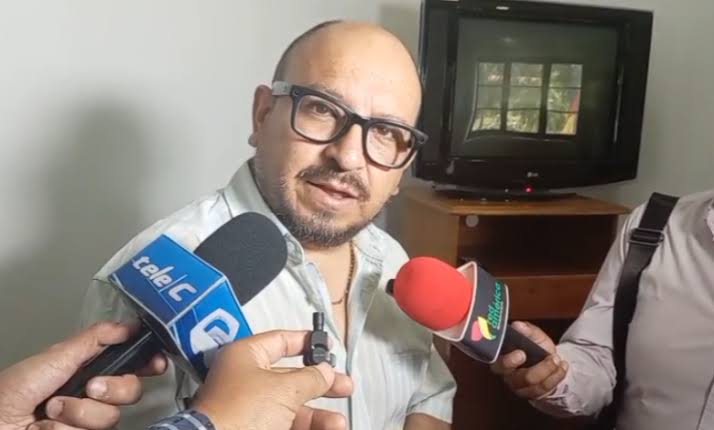 Mérida exige la destitución del ministro Oviedo y cambios en el gobierno
