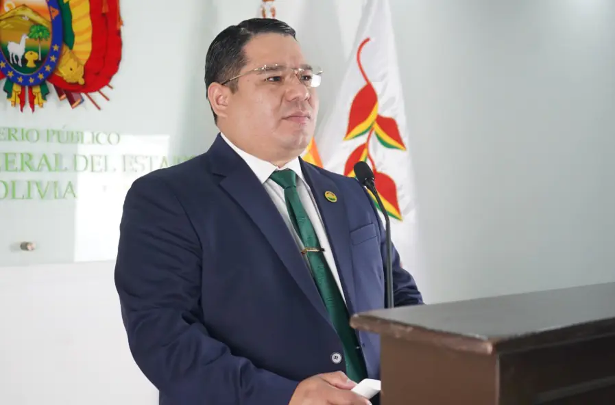 Diego Ávila es reconocido como ‘presidente constitucional’ en ausencia de autoridades
