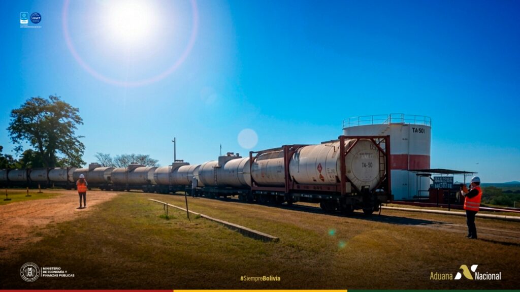 La Aduana Nacional simplifica la importación de combustibles en Bolivia