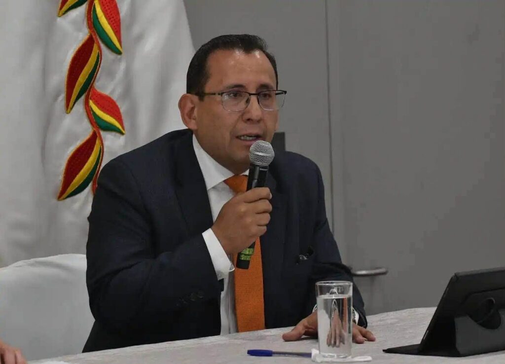 Revisión de Empresas Públicas: Una Medida Económica, No Política