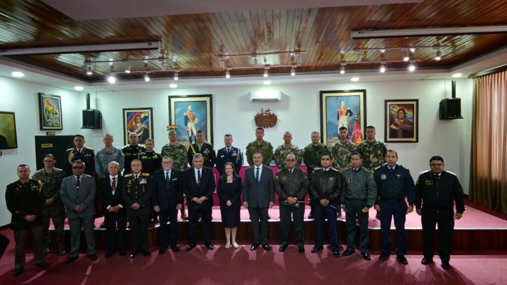 Primera vez que Bolivia acoge un taller internacional sobre control de multitudes