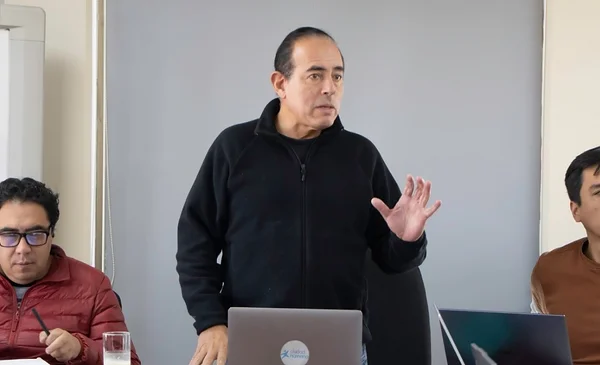 La Paz enfrenta un vacío de autoridad tras la partida de Dockweiler